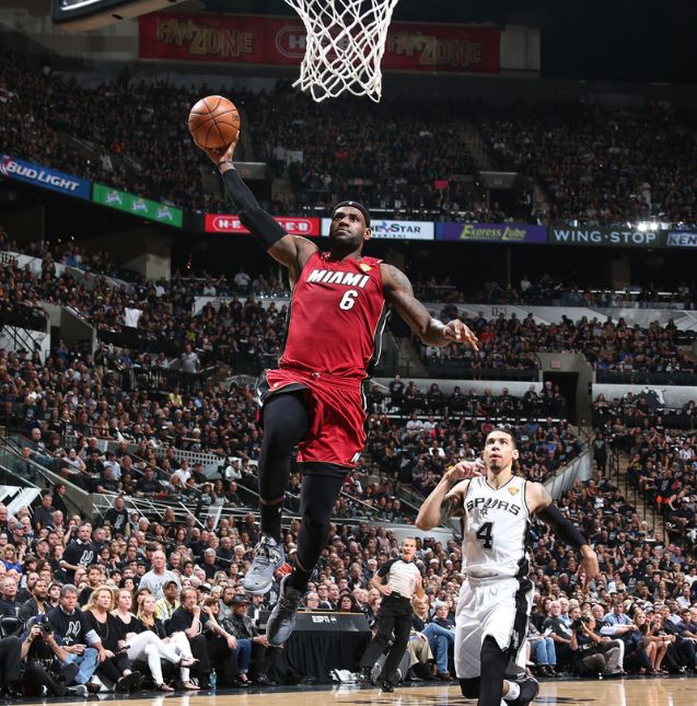 热火带队取胜！，阿扎伦卡重要时刻爆冷再创辉煌时刻